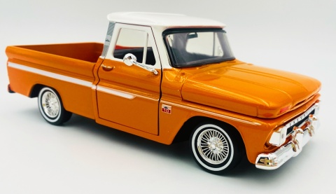 Chevy C10 Fleetside 1966 Pickup 1:24 Motormax 79034 Get Low Series orange