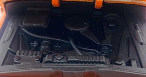 Chevy C10 Fleetside 1966 Pickup 1:24 Motormax 79034 Get Low Series orange