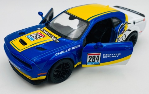 DODGE Challenger SRT Hellcat Widebody 2018 GT Racing 1:24 Motormax 73792