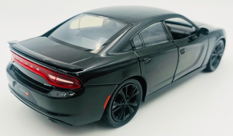 DODGE Charger SXT 2023 model 1:24 Motormax 79387 czarny
