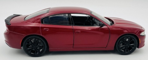 DODGE Charger SXT 2023 model 1:24 Motormax 79387 czerwony