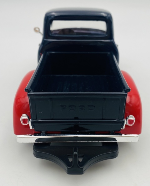 Ford F-100 PICKUP 1956 GULF + oil tanker model 1:24 Motormax 79611