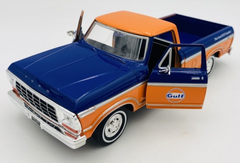 Ford F-150 Custom Pickup 1979 + oil tanker GULF 1:24 Motormax 79612