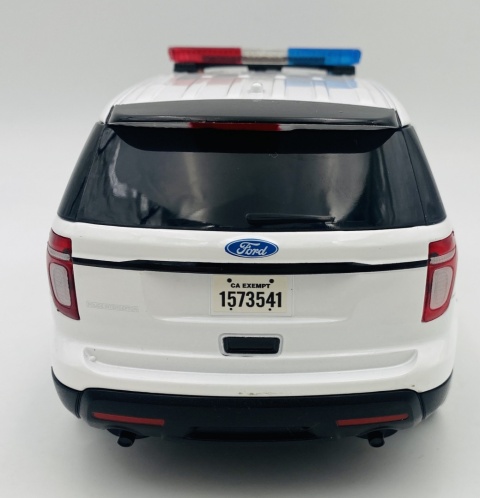 Ford Interceptor Police Utility 2015 światło / dźwięk 1:18 Motormax 73995