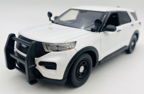 Ford Interceptor Police Utility 2022 Hybrid model 1:24 Motormax 76990