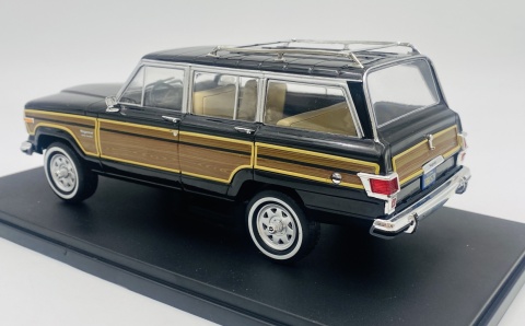 JEEP Grand Wagoneer 1981 model WB124260 METAL WhiteBox 1:24 czarny