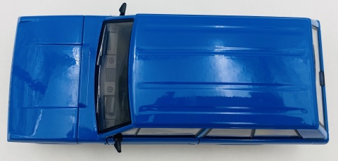 Land Rover RANGE ROVER 1970 model 24128 Welly 1:24 niebieski