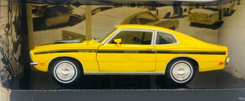Mercury Comet 1971 GT Version 1:24 Motormax 79047 żółty