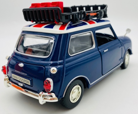 Morris Mini Cooper 1961-67 trophy 1:18 model Motormax 79741 City Classics