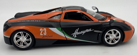 PAGANI Huayra 1:24 Motormax GT Racing 73798