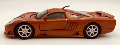 Saleen S7 model 1:24 supercar Motormax 73279 pomarańczowy