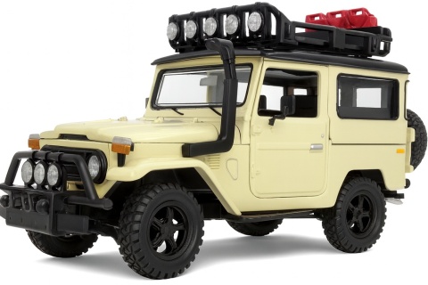 Toyota FJ 40 Hard Top 1:24 Off Road Series Motormax 79137 beżowy