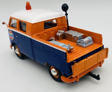 VW Type 2 T1 Delivery Van + oil tanker GULF model 1:24 Motormax 79610