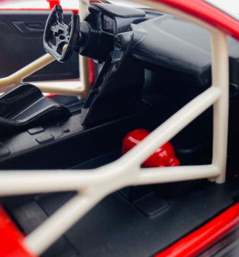 AUDI R8 LMS światło dźwięk model METAL 1:24 MSZ 68262A czerwony