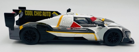 BMW M Hybrid V8 LMDh światło dźwięk model METAL 1:24 MSZ 68285