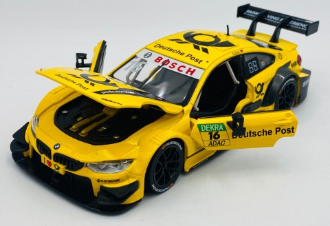 BMW M4 DTM #16 DTM Deutsche Post światło dźwięk model METAL 1:24 MSZ 68256
