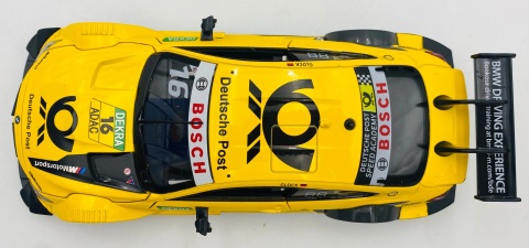 BMW M4 DTM #16 DTM Deutsche Post światło dźwięk model METAL 1:24 MSZ 68256