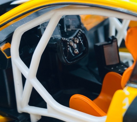 BMW M4 GT3 WASA światło dźwięk model METAL 1:24 MSZ 68296A żółty graffiti