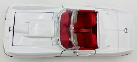 Chevrolet CORVETTE 1967 Cabrio 1:24 Motormax 73224 biały