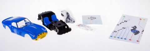 FERRARI RACING - 250 GTO Blue #112 model do składania Bburago 26585