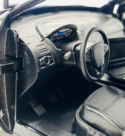 Ford Explorer 2015 Police Interceptor Utility CHP 2015 1:18 Motormax 73544