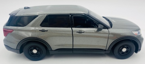 Ford Explorer Interceptor szary bez oznaczeń 2022 1:24 Motormax 76998