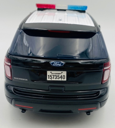 Ford Explorer Police Interceptor Utility USA 2015 1:18 Motormax 73540