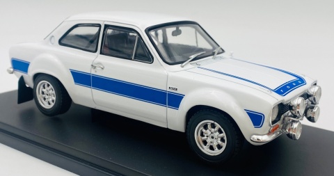 Ford Escort MK II RS 2000 model 124250 WhiteBox 1:24 biały