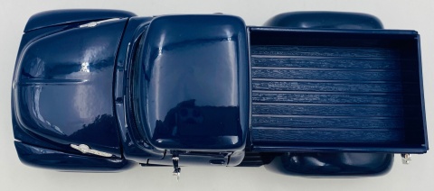 Ford F-100 Pickup 1956 1:24 Motormax 73235 granatowy