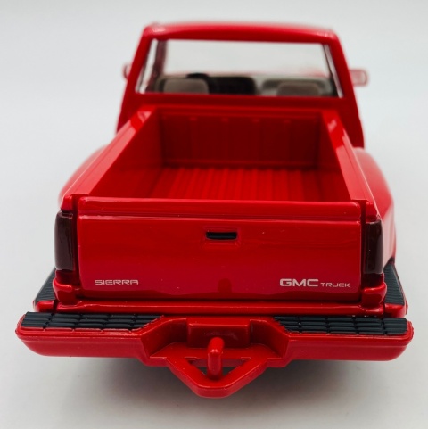 GMC Sierra GT Pickup 1992 1:24 Motormax 73204 czerwony