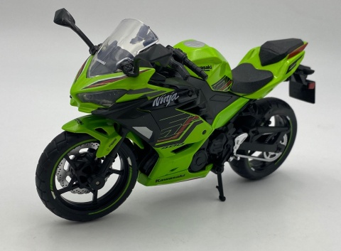 KAWASAKI Ninja 400 2023 motocykl model 1:12 MSZ 68729