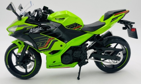 KAWASAKI Ninja 400 2023 motocykl model 1:12 MSZ 68729