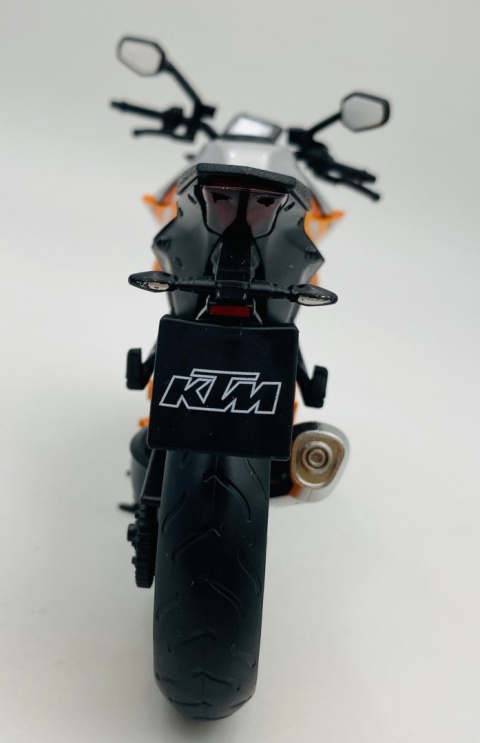 KTM 1290 Super Duke R motocykl model 1:12 MSZ 68735