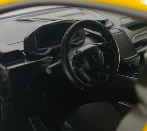 LAMBORGHINI Revuelto światło dźwięk model METAL 1:24 MSZ 68200 żółty