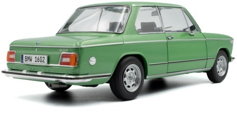 BMW 1602 Taiga 1971 S1808604 model Solido 1:18 zielony