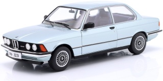 BMW 323i (E21) 1980 model S1802801 Solido 1:18 silverblue metallic