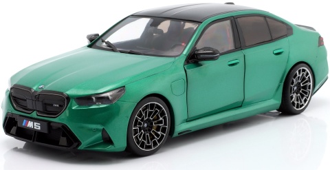 BMW M5 (G90) 2025 model S1814701 Solido 1:18 Isle of Man Green metallic