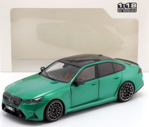 BMW M5 (G90) 2025 model S1814701 Solido 1:18 Isle of Man Green metallic