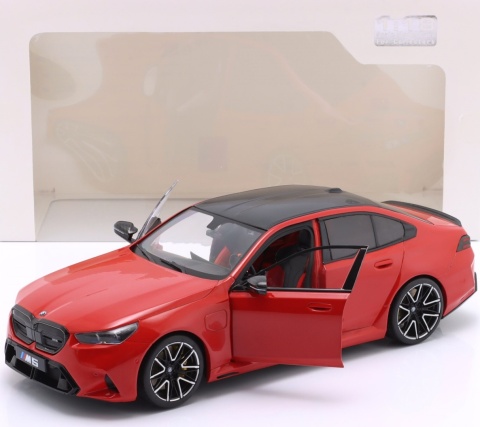 BMW M5 (G90) 2025 model S1814702 Solido 1:18 czerwony