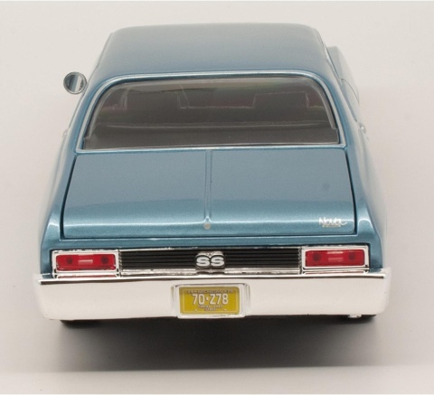 Chevrolet NOVA SS 396 coupe 1970 1:18 Maisto 31132 jasny niebieski