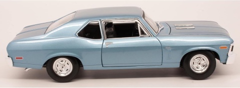 Chevrolet NOVA SS 396 coupe 1970 1:18 Maisto 31132 jasny niebieski