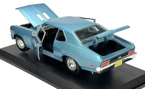 Chevrolet NOVA SS 396 coupe 1970 1:18 Maisto 31132 jasny niebieski