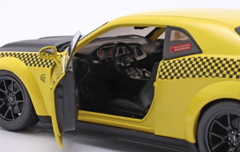 DODGE CHALLENGER SRT Hellcat 2023 New York Hellcab S185716 Solido 1:18