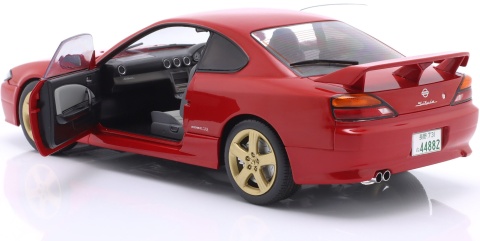 NISSAN SILVIA S15 Spec-R Aero 1999 model S1812202 Solido 1:18 czerwony