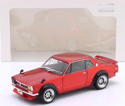 NISSAN SKYLINE (C10) Hakosuka 1970 model S1813002 Solido 1:18 czerwony