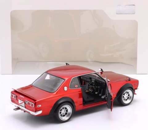NISSAN SKYLINE (C10) Hakosuka 1970 model S1813002 Solido 1:18 czerwony