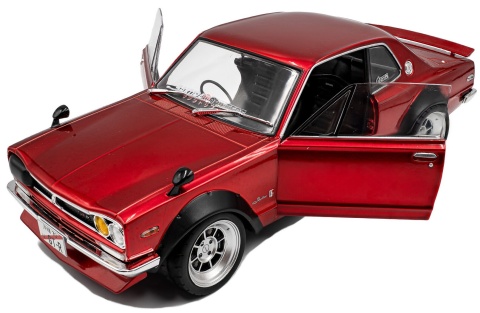 NISSAN SKYLINE (C10) Hakosuka 1970 model S1813002 Solido 1:18 czerwony