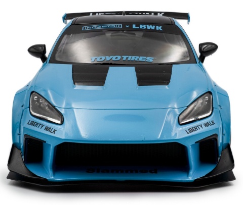 TOYOTA GR86 LBWK Body Kit 2024 model S1813601 Solido 1:18 niebieski