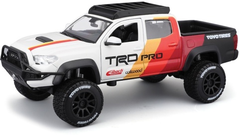 TOYOTA Tacoma TRD 2023 pickup 1:27 model off oad Maisto Design 32546