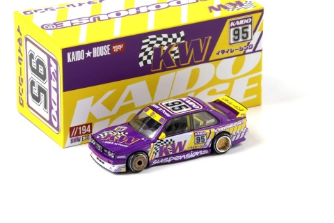 BMW M3 (E30) #95 KAIDO KW V1 KAIDO HOUSE KHMG194 MiniGT 1:64 fioletowy